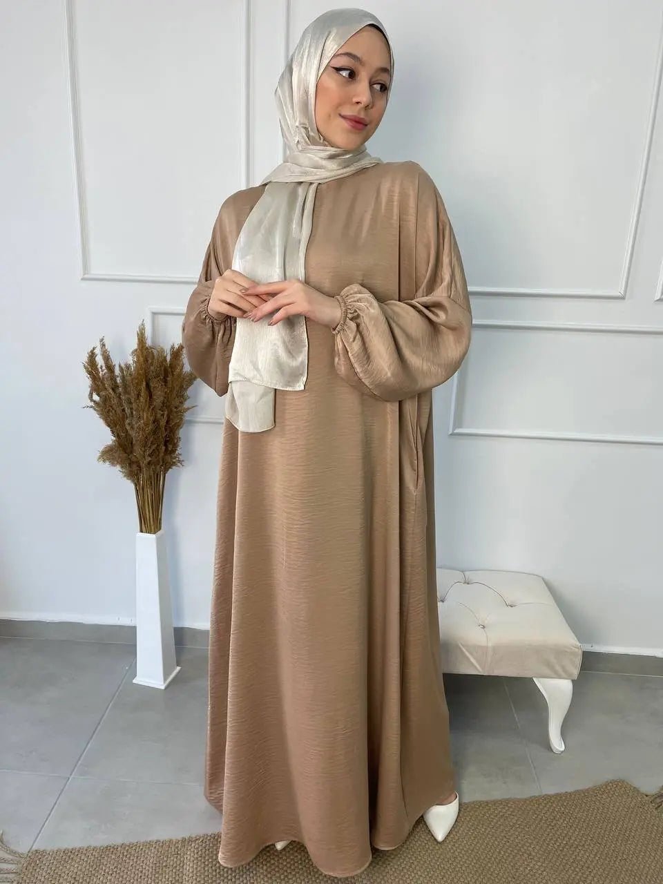 Abaya Satin Balloons - Latte - MON HIJAB MODEST co